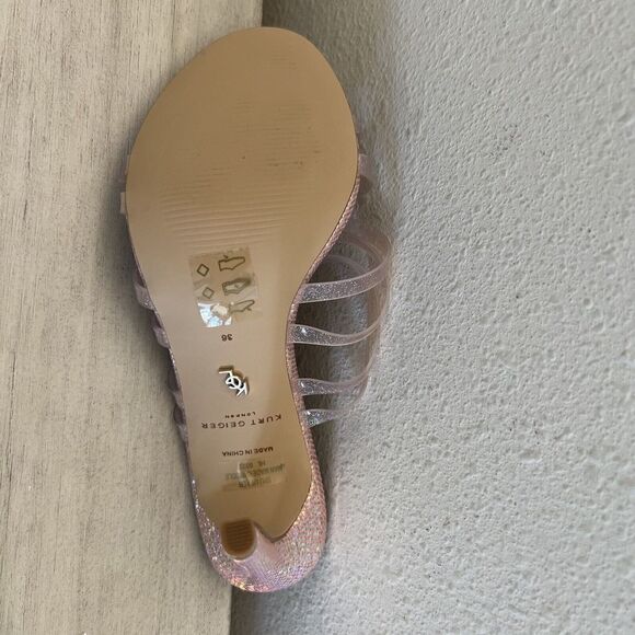 Kurt Geiger PIERRA VINYL MULE Pale Pink US 6 EUR 36 Party Heels - Picture 8 of 15